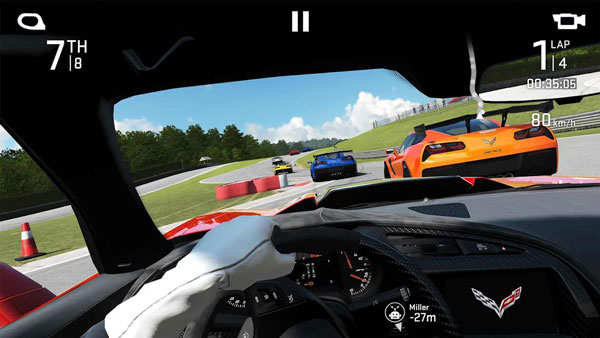 真实赛车4官方正版(Real Racing Next)截图3