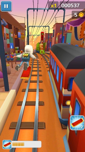 地铁跑酷中国暑假版截图3