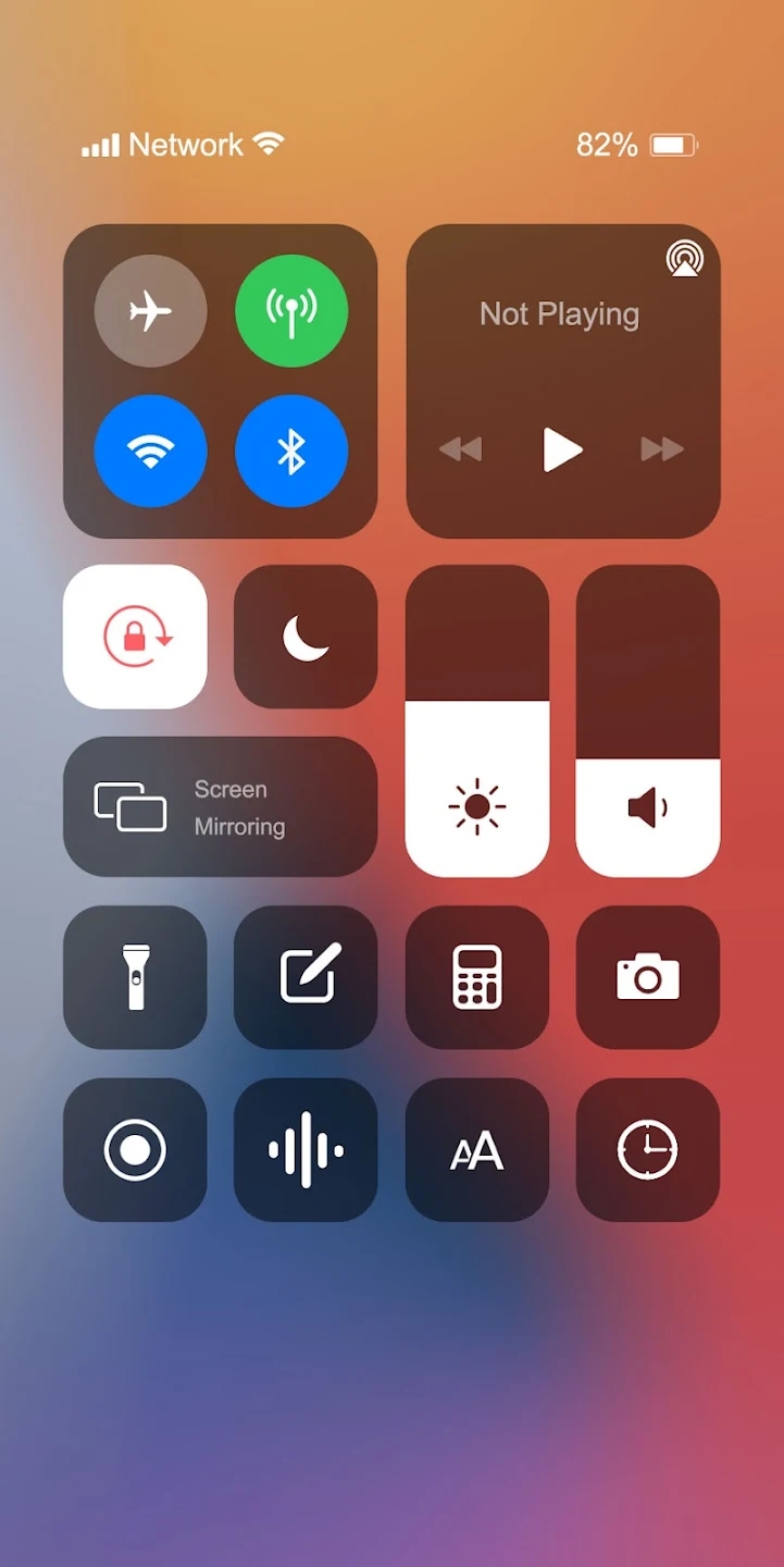 仿ios主题软件(Phone 13 Launcher)截图1